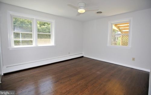24 Hillside Rd, Princeton NJ  08540-3436 exterior