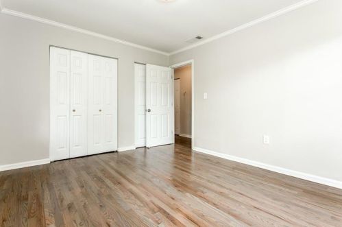 610 Alex Dr, Atlanta GA  30331-4350 exterior