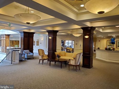 2119 Windrow Dr, Princeton NJ 08540-5023 exterior