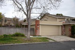 1746 Devonshire Dr, Benicia, CA 94510-1726