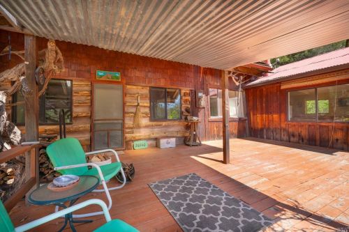 26940 String Creek Rd, Willits, CA 95490-9257