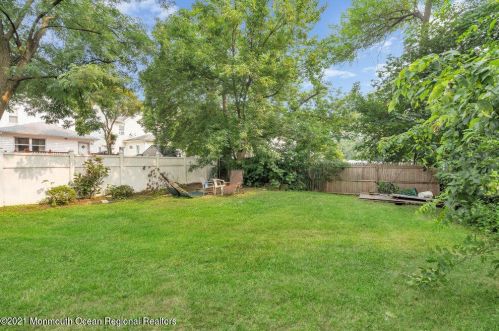 237 Drs James Parker Blvd, Tinton Falls NJ  07701-1338 exterior