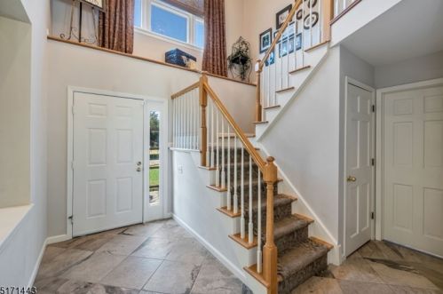 10 Vale Rd, Whippany, NJ