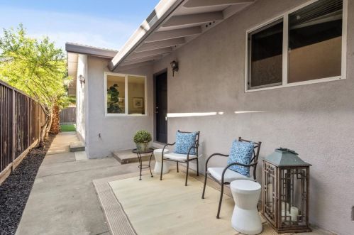 5242 Snow Dr, San Jose, CA 95111-2739