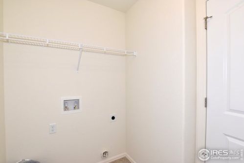 2749 Sapphire St, Loveland CO 80537-2024 exterior