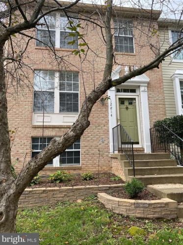 12814 Evansport Pl, Woodbridge VA  22192-6462 exterior