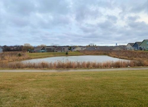 6413 Doral Dr, Gurnee, IL 60031