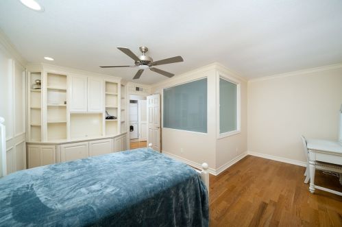 3561 Windspun Dr, Huntington Beach CA  92649-2027 exterior