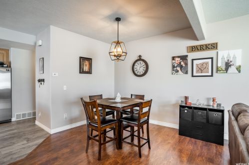 7384 Brittany Town Dr, Taylorsville UT 84084-4609 exterior