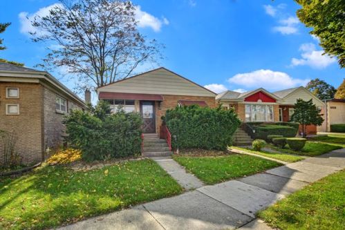 6510 Windsor Ave, Forest View, IL 60402-3547