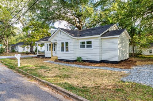 61 Fair St, Newnan, GA 30263-1665