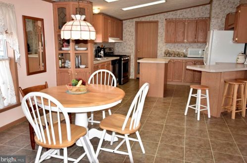 50 Raptor Dr, Hanover PA 17331-8158 exterior