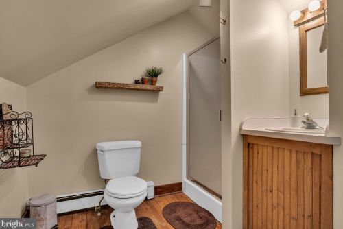 125 Parker St, Carlisle PA  17013-2821 exterior