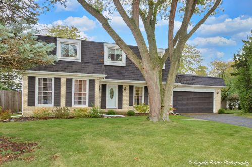 950 King Richards Ct, Bannockburn, IL 60015-2627