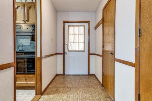 8604 Brook Ridge Dr, Fort Worth TX  76182 exterior