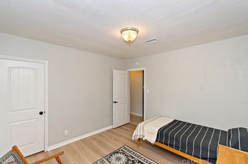 1236 Bradley St, Riverside CA 92506-5408 exterior