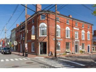 73 Daniel St, Portsmouth, NH 03801-3810