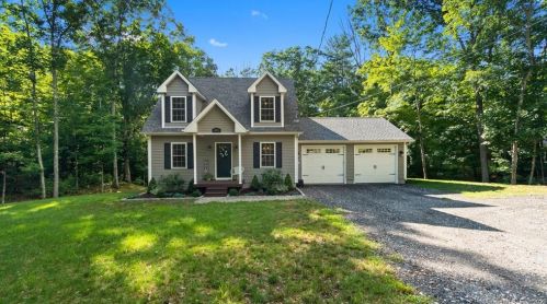 591 Snake Meadow Rd, Killingly, CT 06239-3922