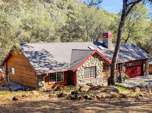14520 Mcelroy Rd, Auburn, CA 95602-8823