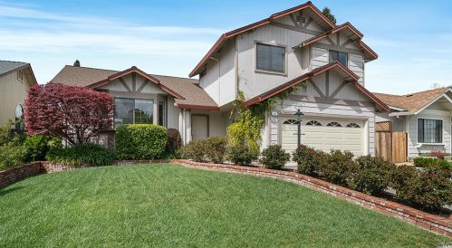 126 Melva Ct, Windsor, CA 95492-8868