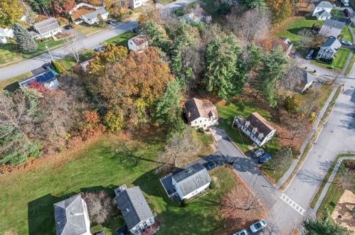 5 Riesling Pl, Nashua, NH 03062-3667