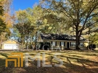 150 Alcovy Crossing Dr, Porterdale, GA 30014-1654