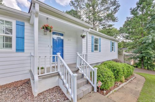3027 Courtney Dr, Marietta, GA 30060-5439