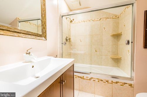 2614 Urbana Dr, Silver Spring MD 20906-5032 exterior