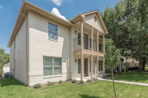 2539 Rogers St, Fort Worth TX  76109-2812 exterior