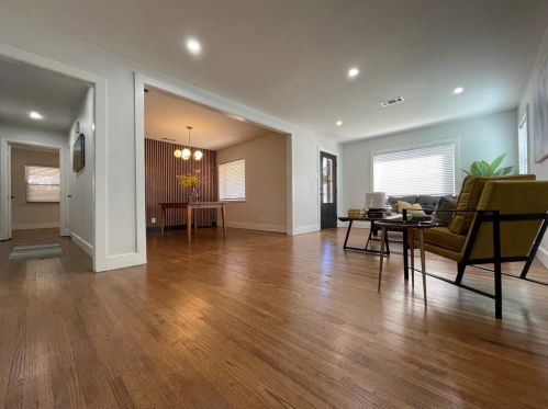 3825 Clover Ln, Dallas TX  75220-3701 exterior