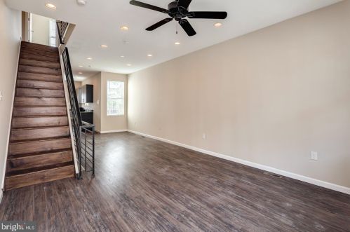426 Daly St, Philadelphia PA  19148-5703 exterior