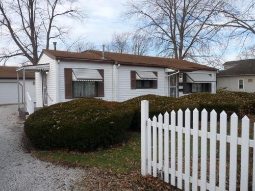 817 Lawndale Ave, Danville, IL 61833-7965