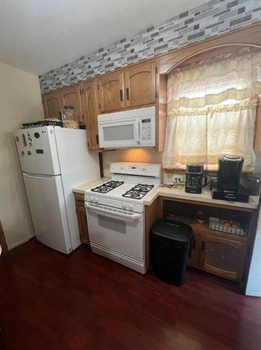 524 Greenleaf St, Allentown PA  18102-1755 exterior