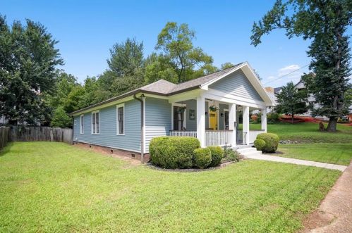 1470 Hardee St, Atlanta, GA 30307-2887