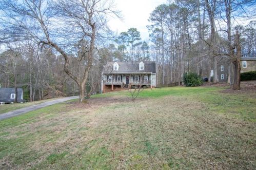 1310 Kensington Ln, Holly Springs, GA 30188-1847
