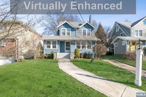 140 Washington Pl, Ridgewood, NJ 07450-3726