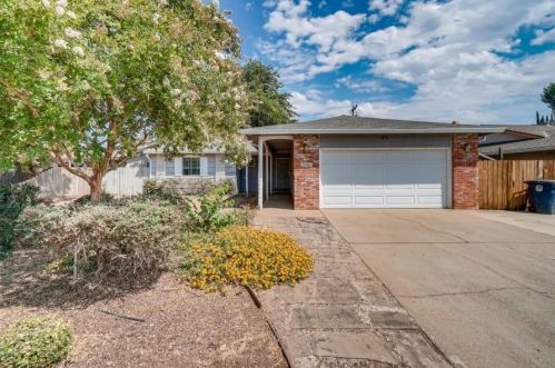 2566 La Cumbra Cir, Rancho Cordova, CA 95670-3456