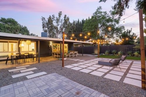 2230 Alona St, Santa Ana CA  92706-2419 exterior