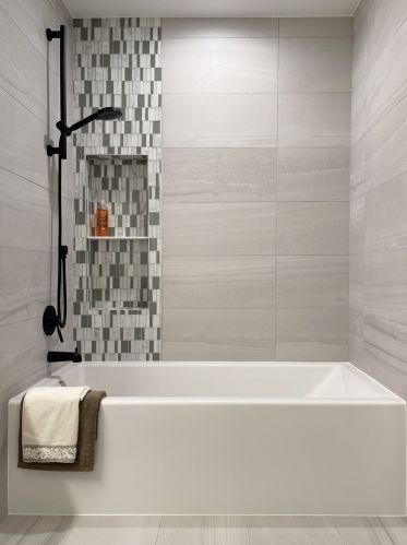 2675 Crestwood Ln, Bannockburn IL  60015-1904 exterior