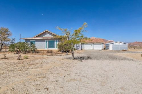 9081 Soledad Rd, Mojave, CA 93501-7309