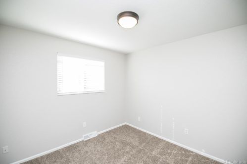 6297 Niagara Ct, Englewood CO 80112-1011 exterior