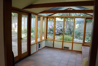 1819 51st St, Seattle WA  98103-6105 exterior