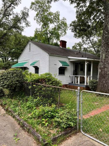 406 Thomas Blvd, Warner Robins, GA 31093-3240