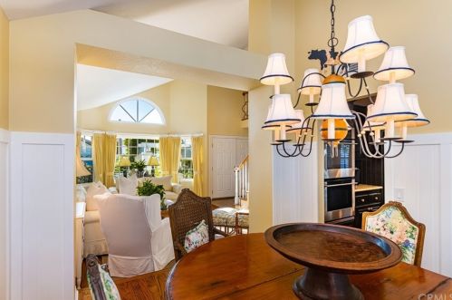 16 Chenile, Irvine CA  92614-7528 exterior
