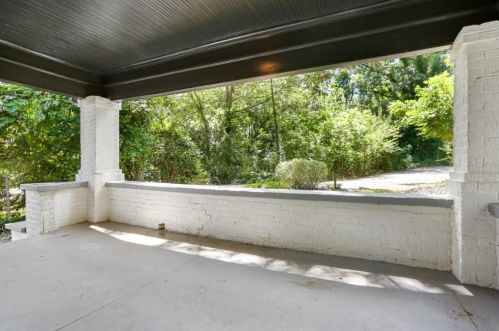 1457 Fulton Ave, Atlanta GA  30344-6926 exterior