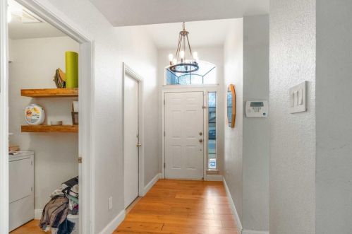 9301 Bradner Dr, Austin TX  78748-5023 exterior