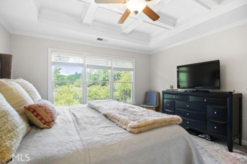2125 Marshalls Ln, Atlanta, GA 30316-2825