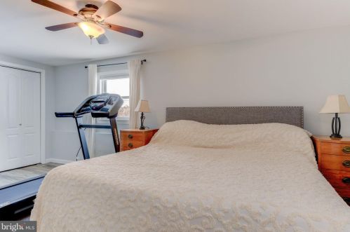 958 Chesterfield Rd, Haddonfield NJ 08033-3615 exterior