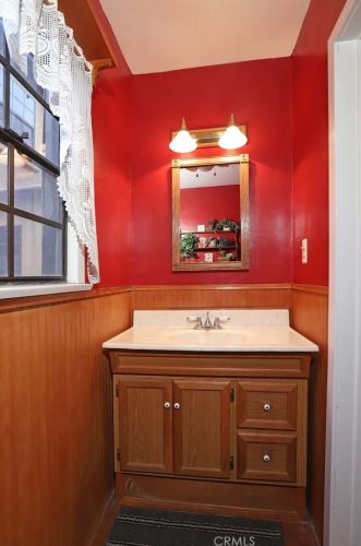 1512 Glenwood Rd, Glendale CA  91201-1838 exterior