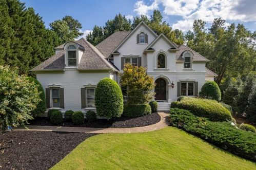 3135 Sugarloaf Club Dr, Duluth, GA 30097-3777